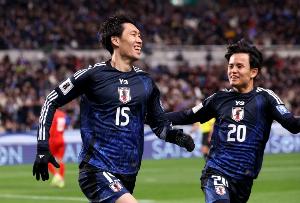 久保建英：期待日本隊(duì)更上一層樓，現(xiàn)在的我們變得更加自信配圖